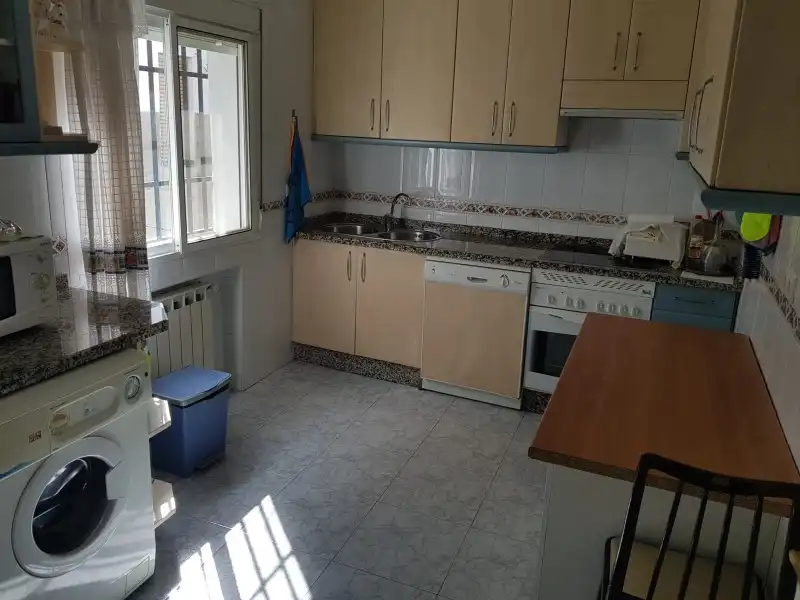 Cocina de Casa o chalet en venta en Barrado con Calefacción, Jardín privado y Trastero