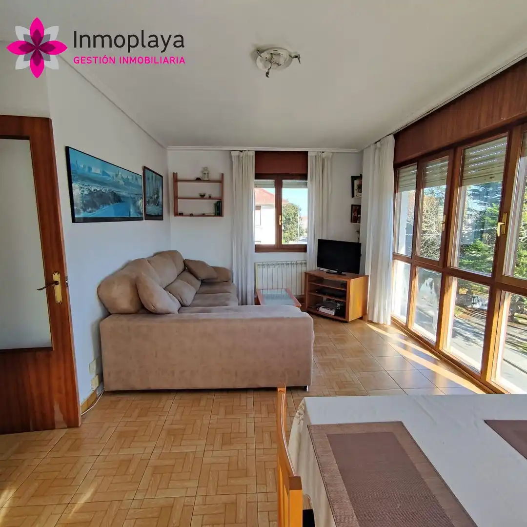 Wohnzimmer von Wohnung zum Verkauf in Noja mit Heizung, Terrasse und Möbliert