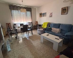 Living room of Flat for sale in Móra d'Ebre  with Heating, Furnished and Balcony