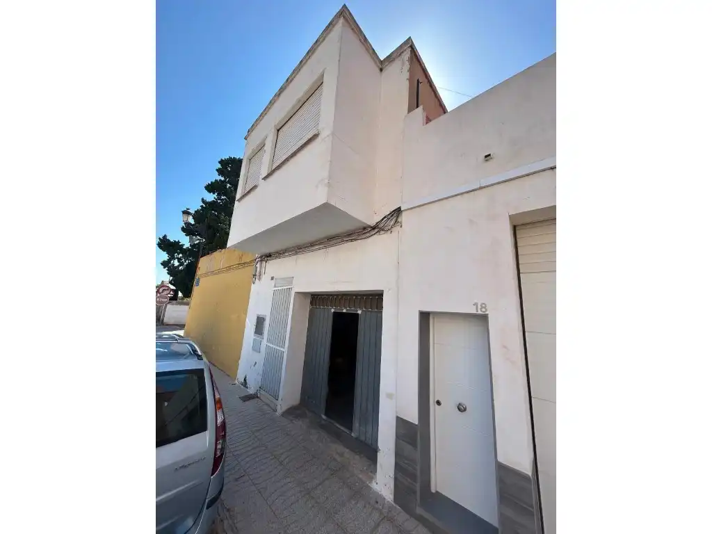 Vista exterior de Casa o xalet en venda en Rafelbuñol / Rafelbunyol