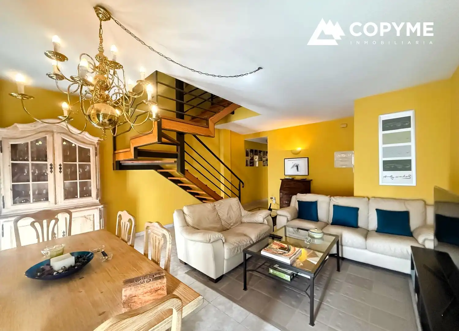 Living room of Flat for sale in Torrijos  with Heating, Terrace and Furnished