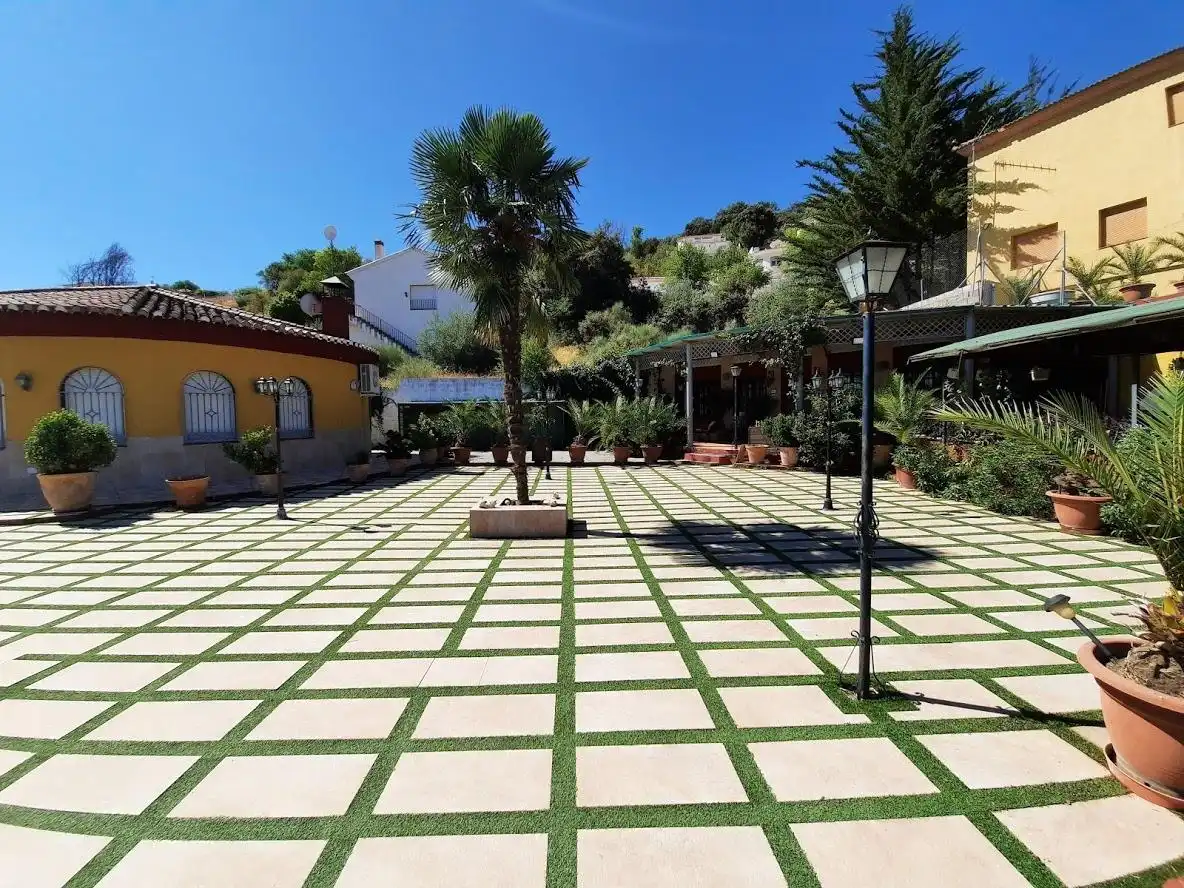 Jardí de Edifici en venda en Moclín