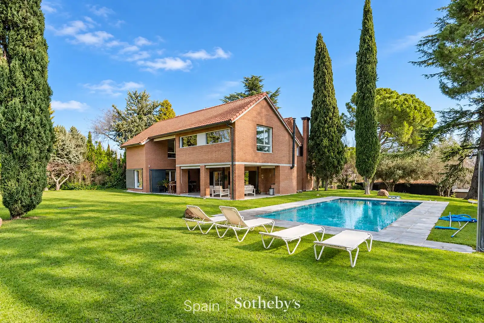 Casa con piscina en venta en Vereda de las Peñas, imagen 3