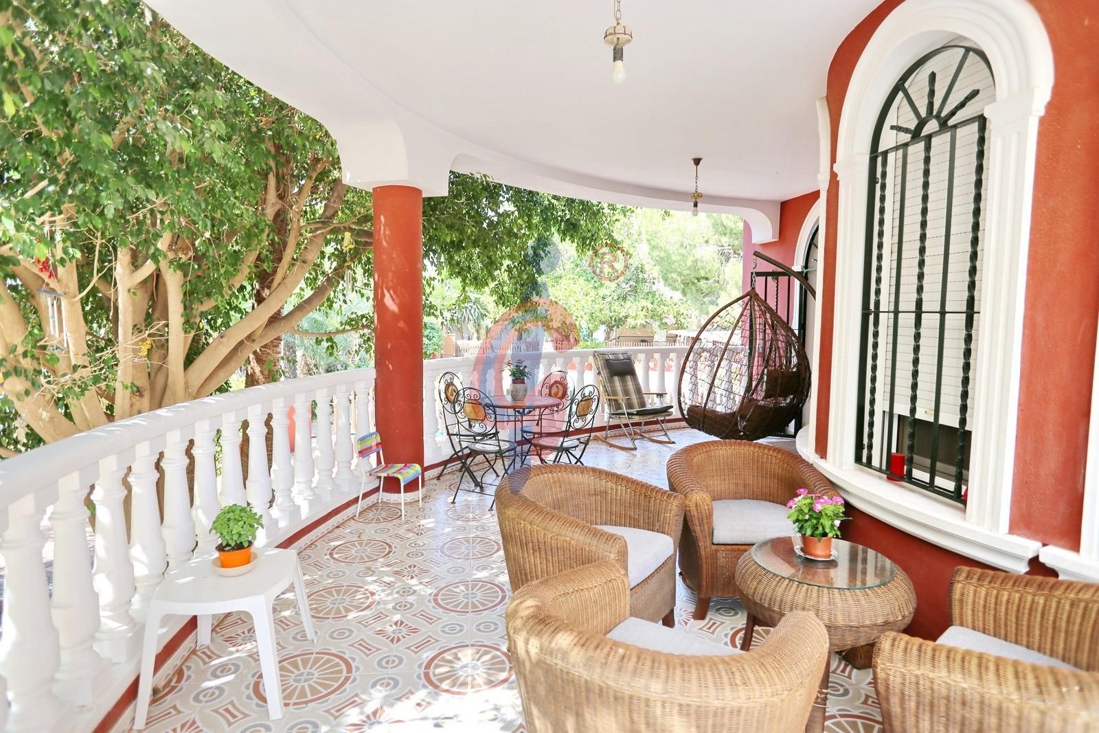 Terrace of House or chalet for sale in Albatera  with Air Conditioner, Heating and Private garden