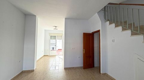 Foto 2 de Casa adosada en venta en Pilas, Sevilla