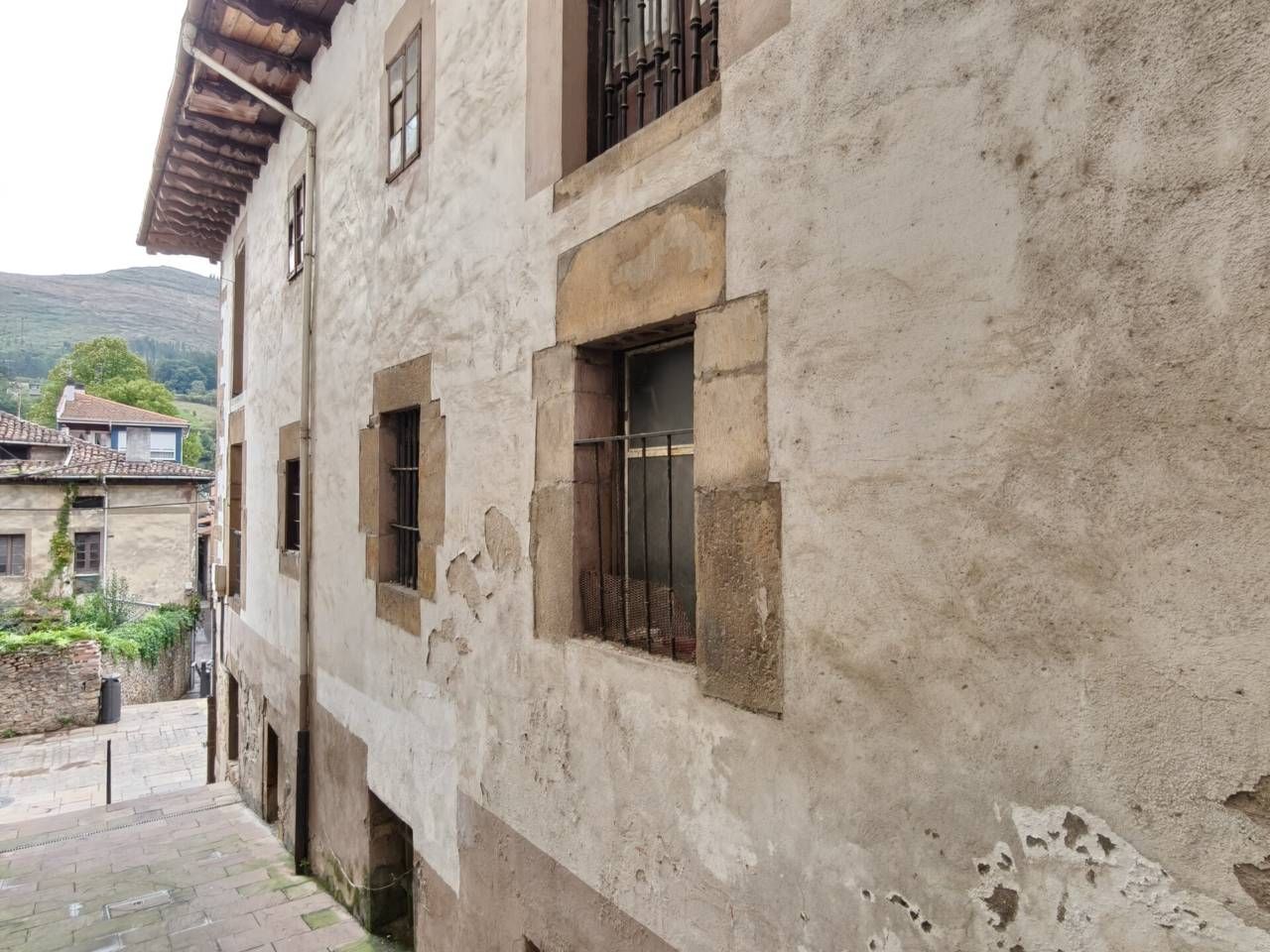 Exterior view of House or chalet for sale in Balmaseda