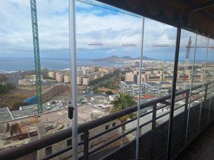 Vista exterior de Dúplex en venda en Las Palmas de Gran Canaria amb Moblat
