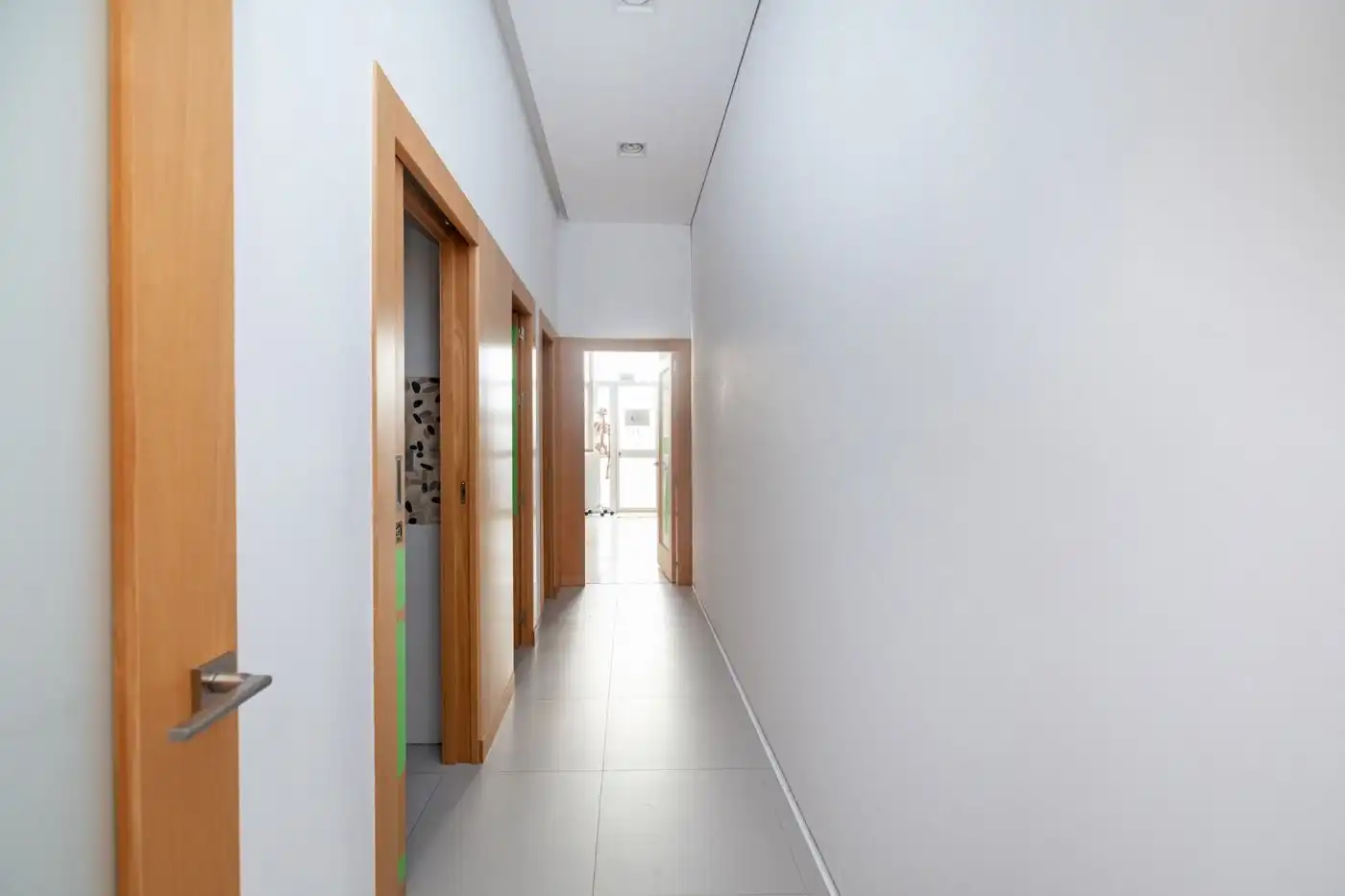 Business premises for sale in Calle Bruselas 8, imagen 27