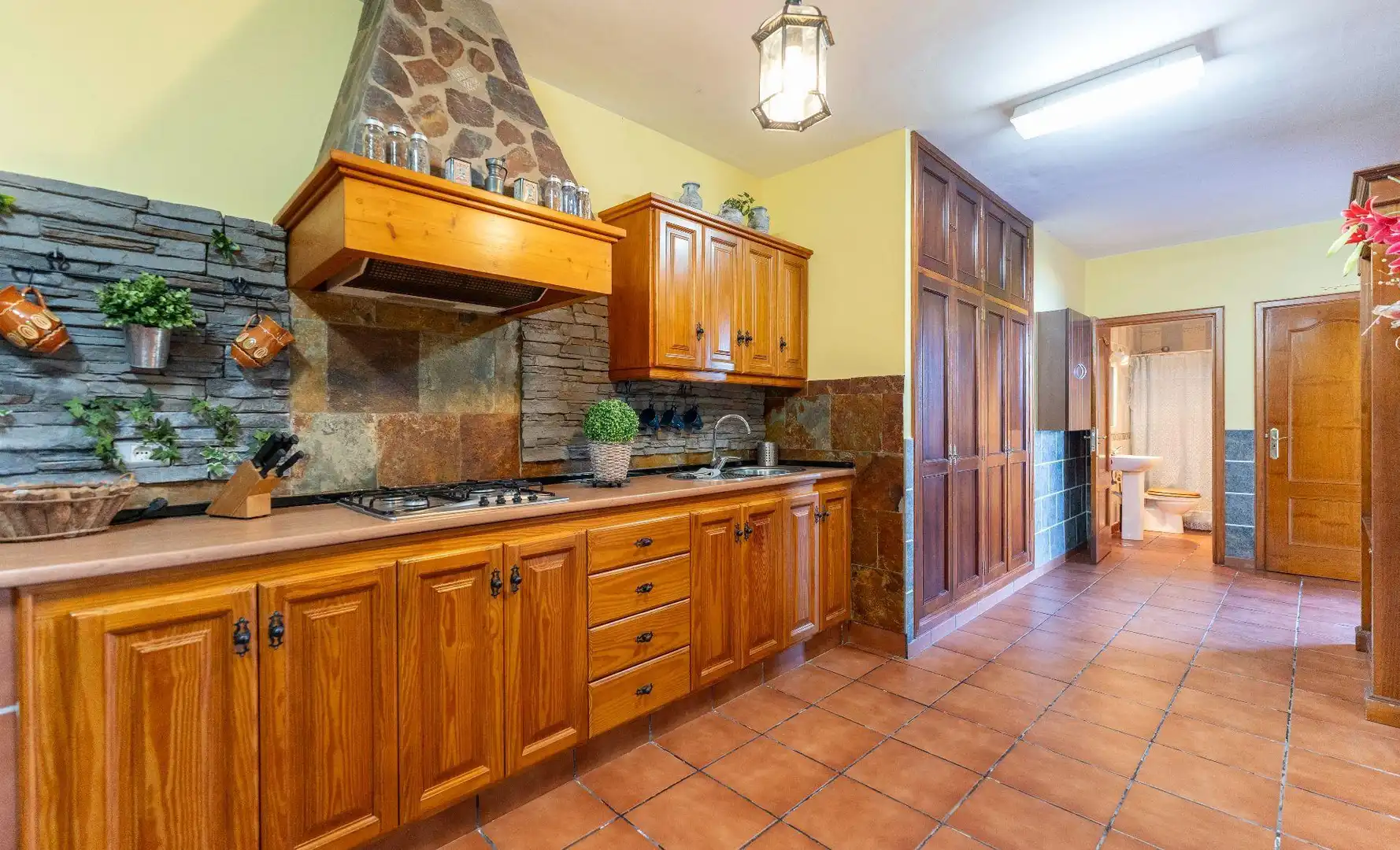 Kitchen of Houses for sale in La Orotava  with Heating, Private garden and Storage room