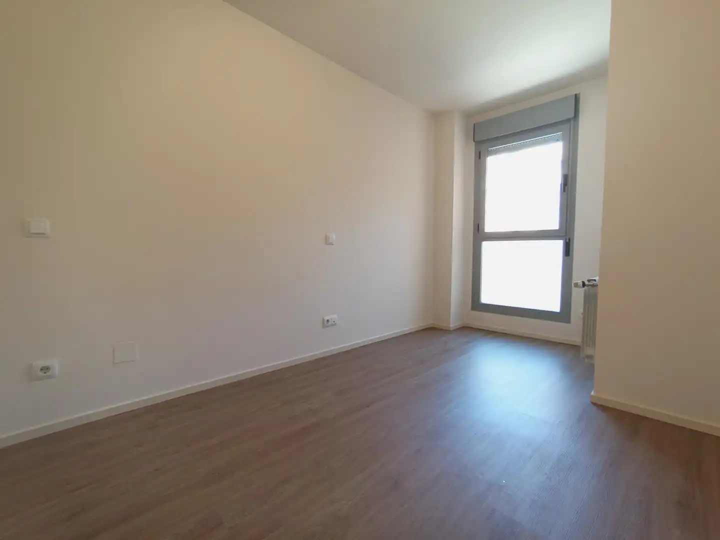 Schlafzimmer von Wohnung zur Miete in Madrid mit Klimaanlage, Heizung und Abstellraum