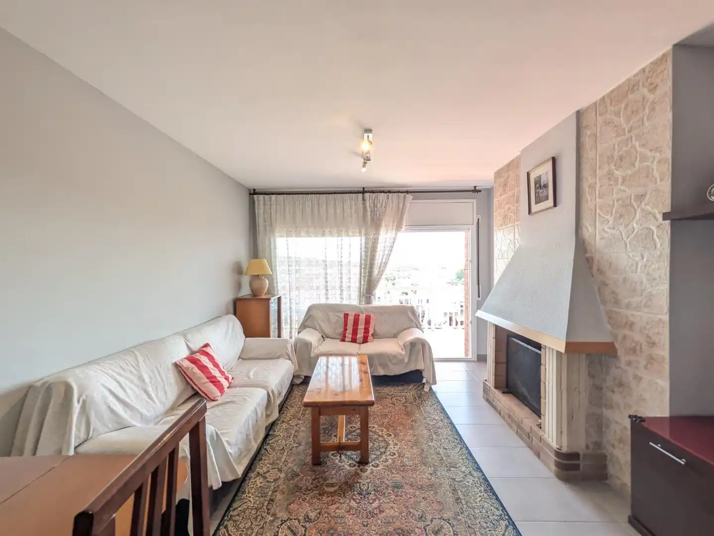 Sala d'estar de Àtic en venda en Roda de Berà amb Jardí privat, Traster i Piscina
