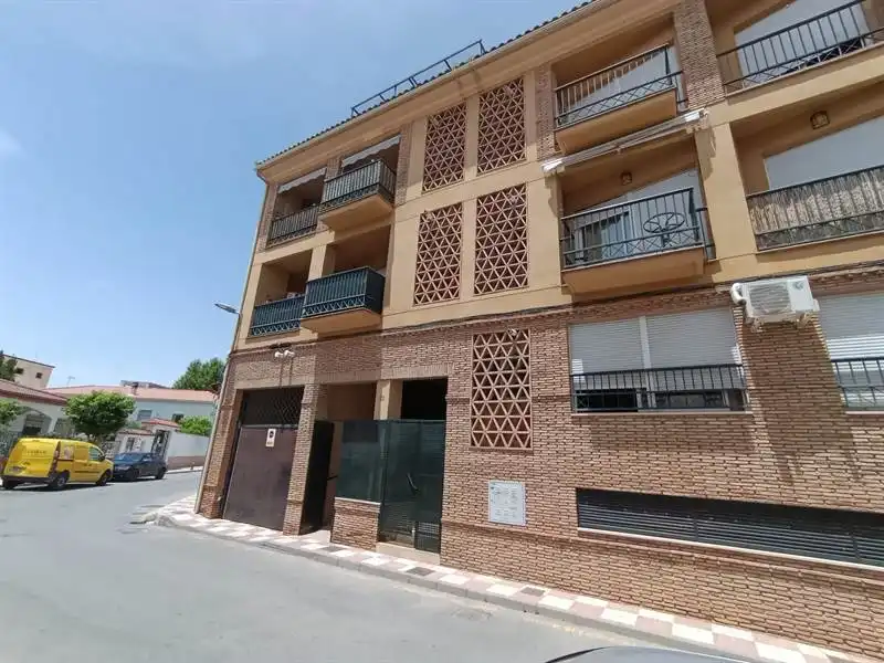 Vista exterior de Pis en venda en Pinos Puente