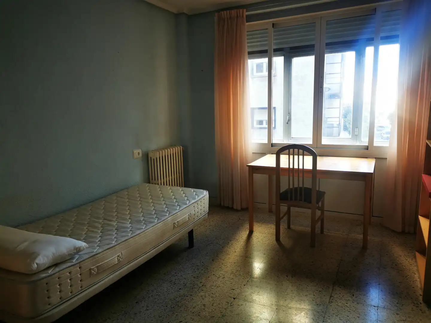 Bedroom of Flat for rent in Salamanca  with Heating, Furnished and Washing machine