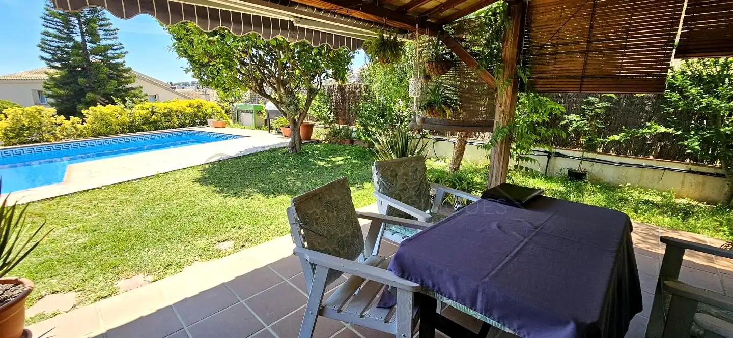 Casa o xalet de lloguer a Canet de Mar