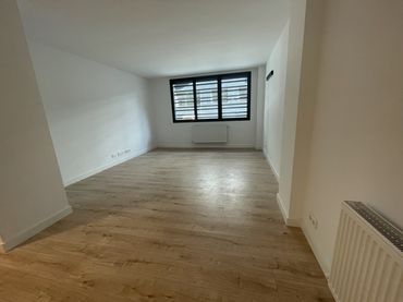 Ground floor with pool to rent in Montilivi