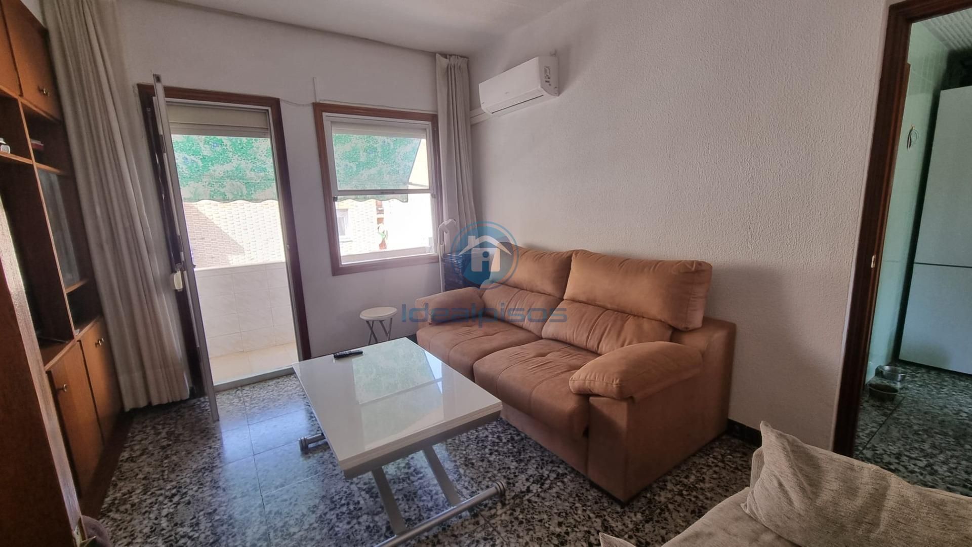 Sala d'estar de Pis en venda en Alicante / Alacant amb Aire condicionat i Balcó