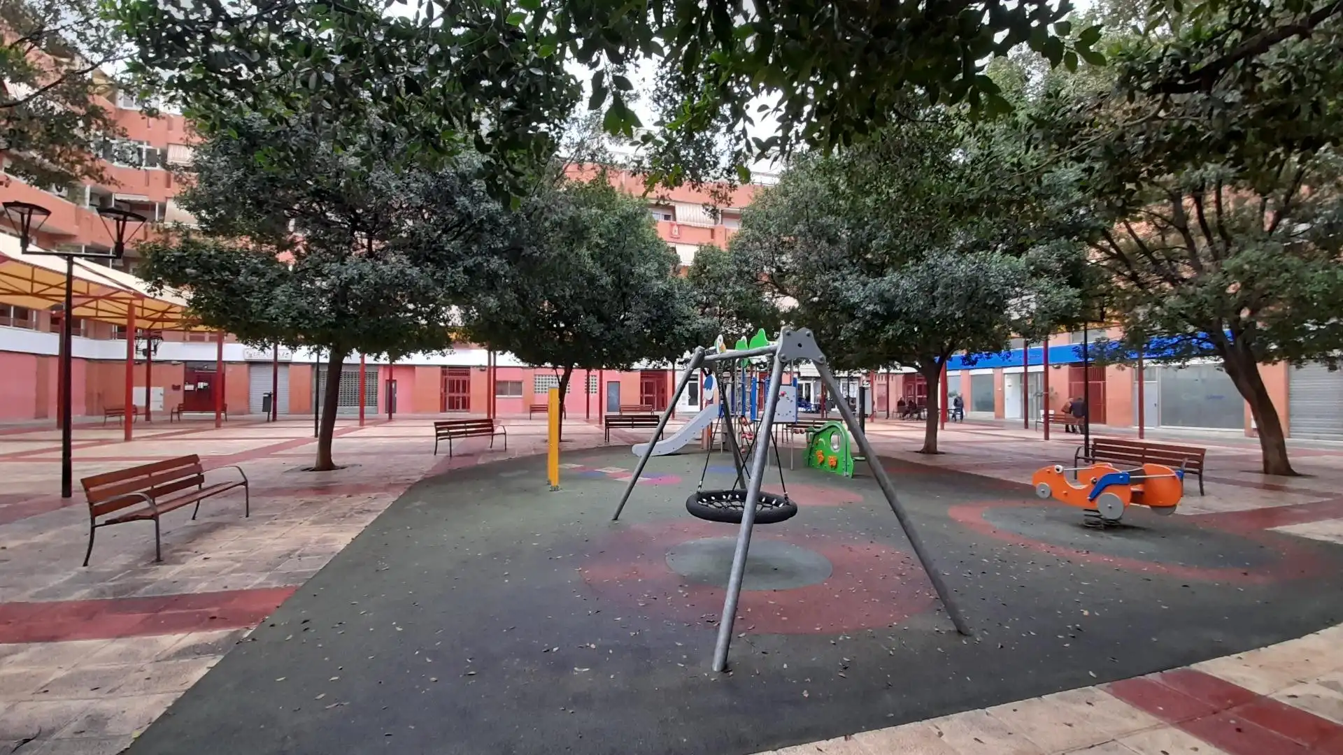 Baixos amb jardí en venda a LUIS BRAILLE, imagen 25