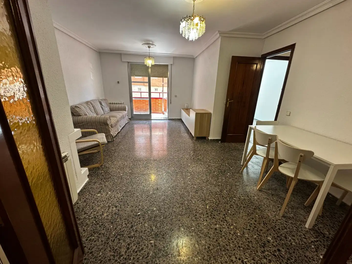 Living room of Flat for rent in Cuenca  with Heating, Terrace and Furnished