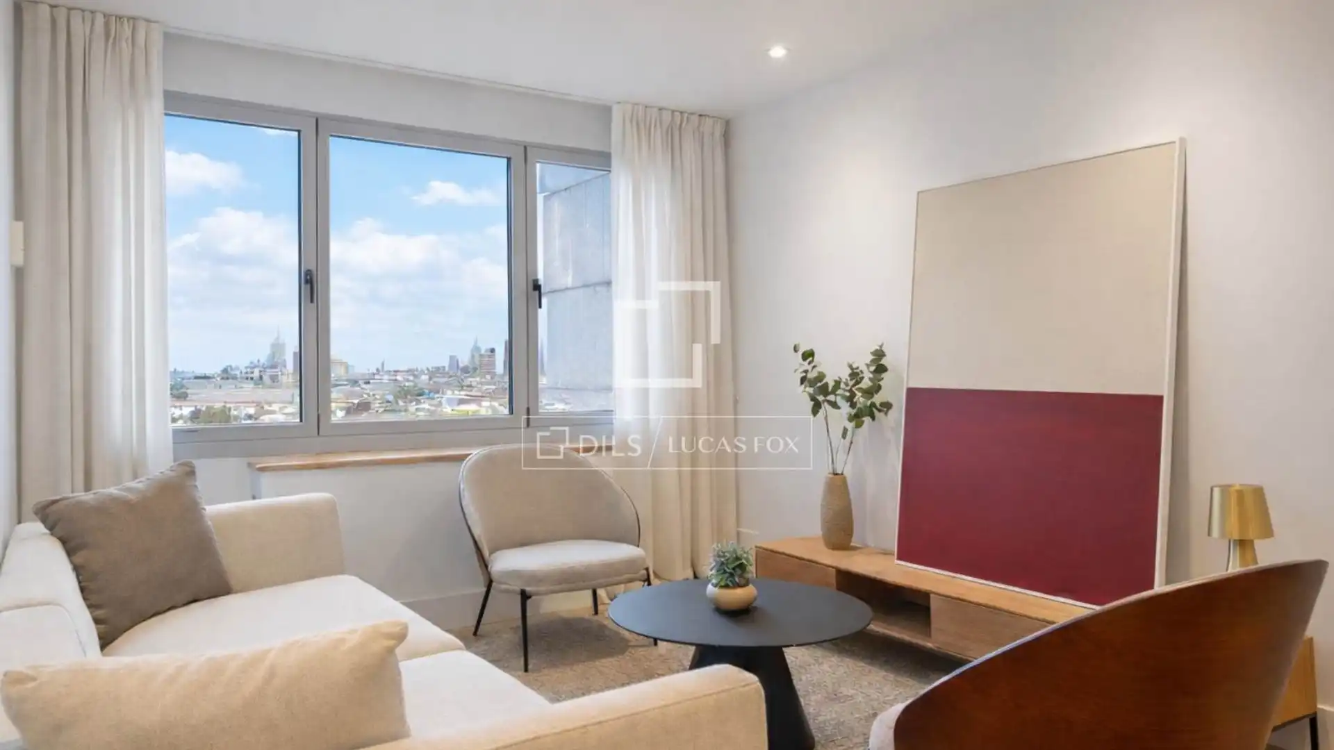 Sala de estar de Piso en venta en  Madrid Capital con Aire acondicionado, Calefacción y Parquet