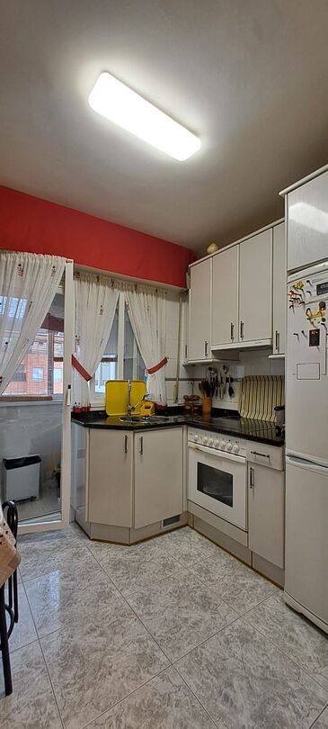 Cuina de Pis en venda en Vitoria - Gasteiz amb Calefacció, Terrassa i Traster