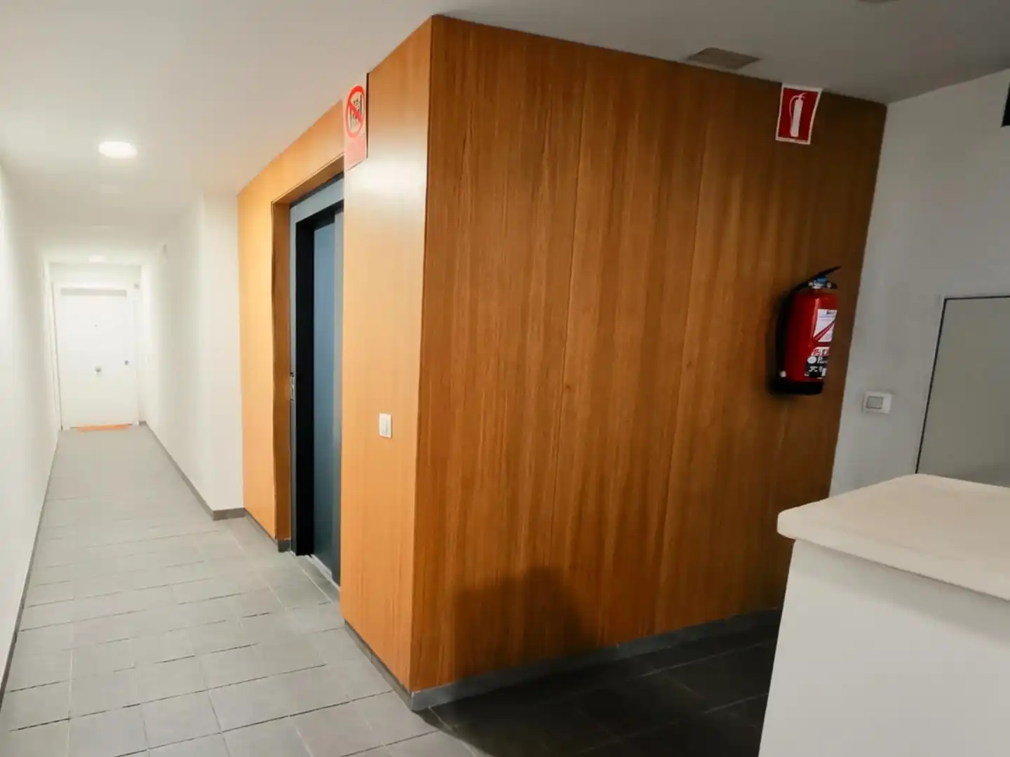 Pis en venda en San Juan de Aznalfarache amb Aire condicionat, Jardí privat i Parquet