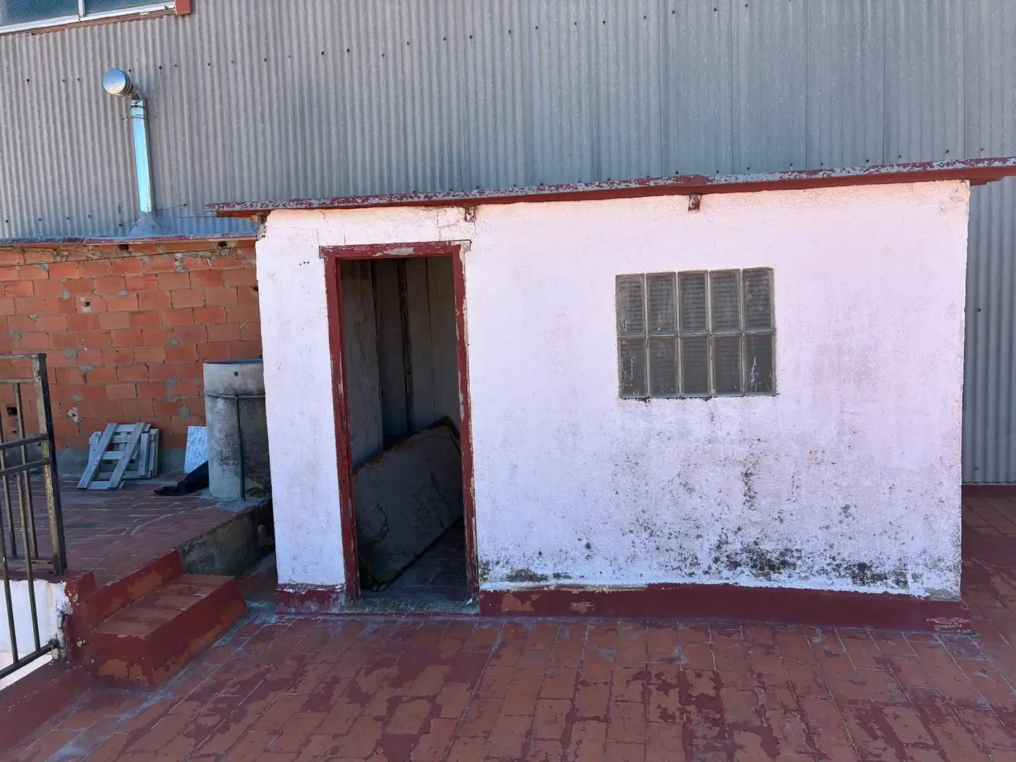 Vista exterior de Dúplex en venda en Mataró amb Terrassa, Moblat i Forn