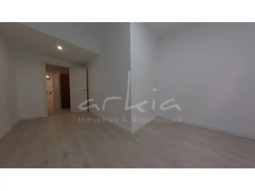 Oficina en venta en Valencia
