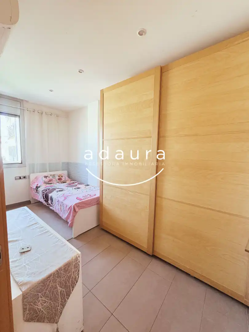 Piso en venta en Camí Ral de la Mercè, 434, Centre
