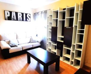 Living room of Flat to rent in Salamanca Capital  with Heating and Furnished