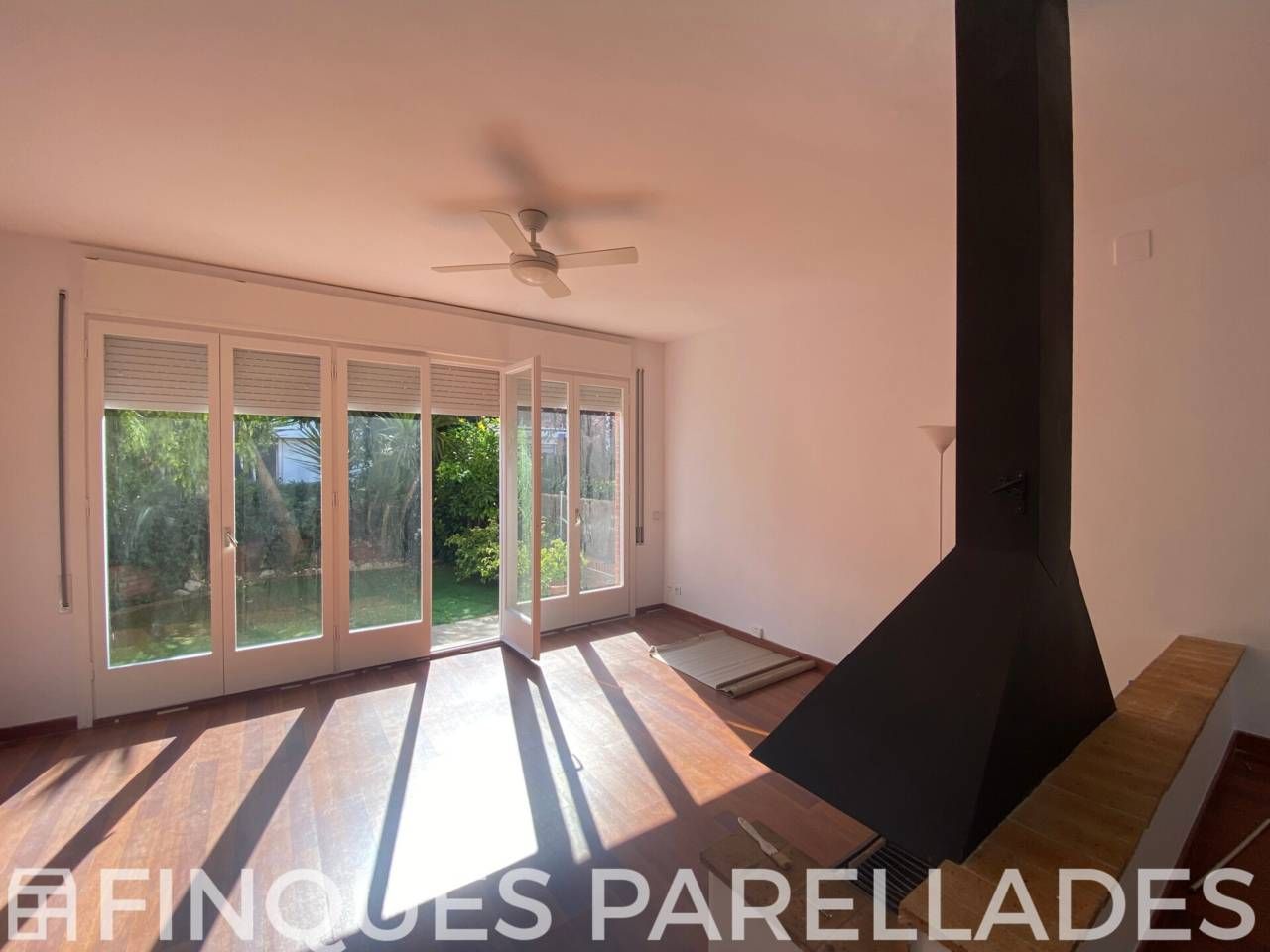 Garden of Duplex to rent in Sitges  with Heating, Terrace and Storage room