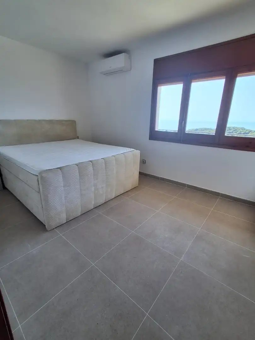 Dormitori de Casa o xalet de lloguer en Lloret de Mar amb Calefacció, Jardí privat i Piscina