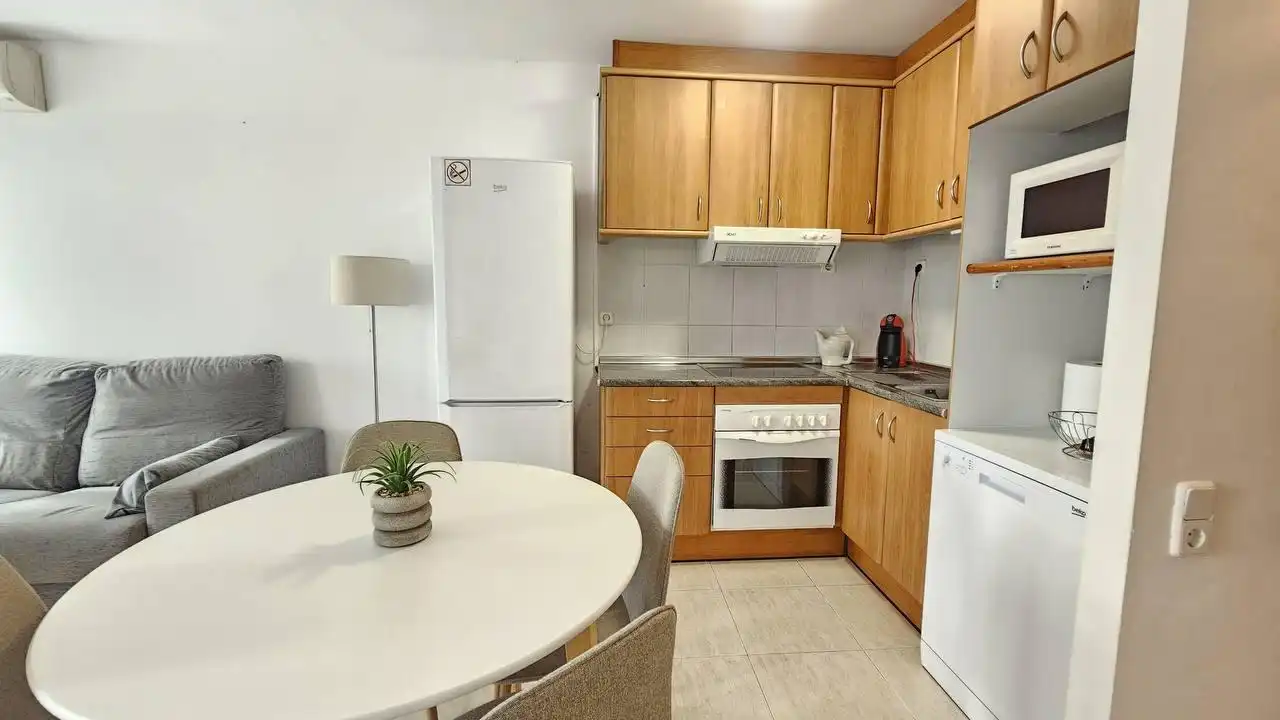 Cocina de Planta baja de alquiler en Roses con Aire acondicionado, Terraza y Amueblado