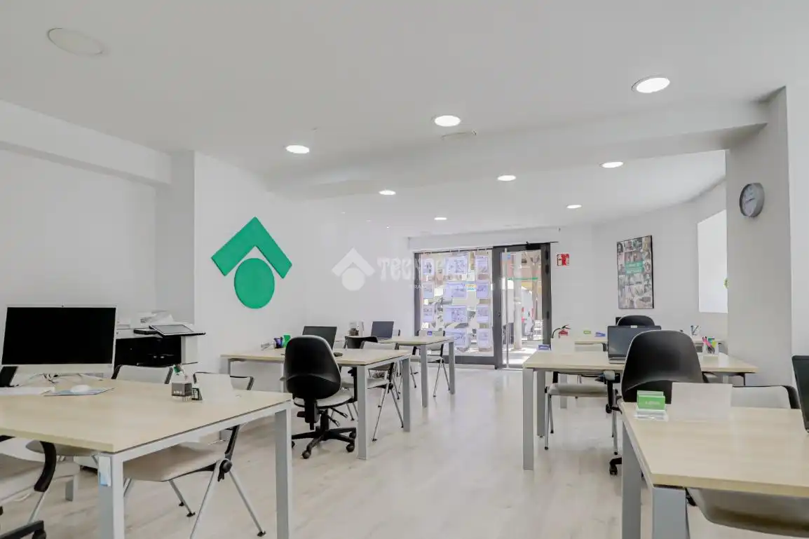 Piso en venta en Viladecans con Trastero y Balcón
