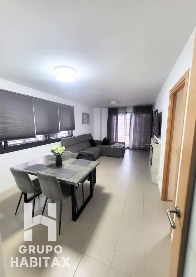 Duplexes for sale in Safaretjos