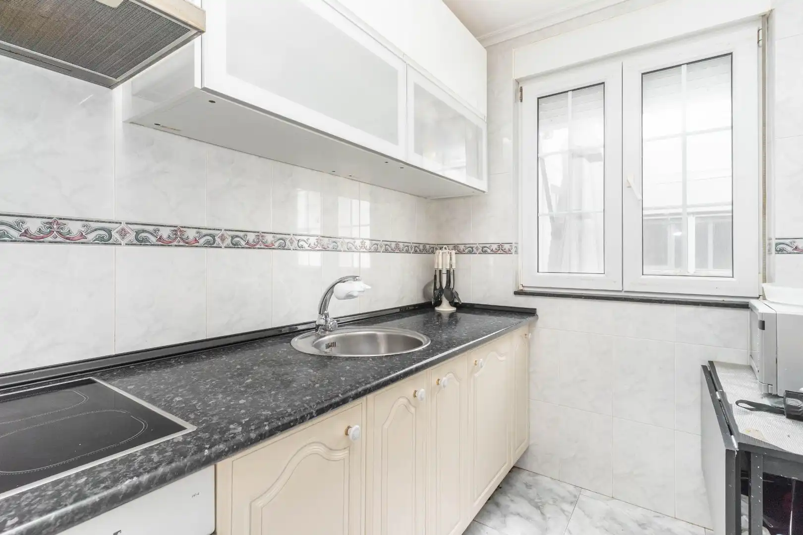 Cocina de Edificio en venta en Bercianos del Páramo