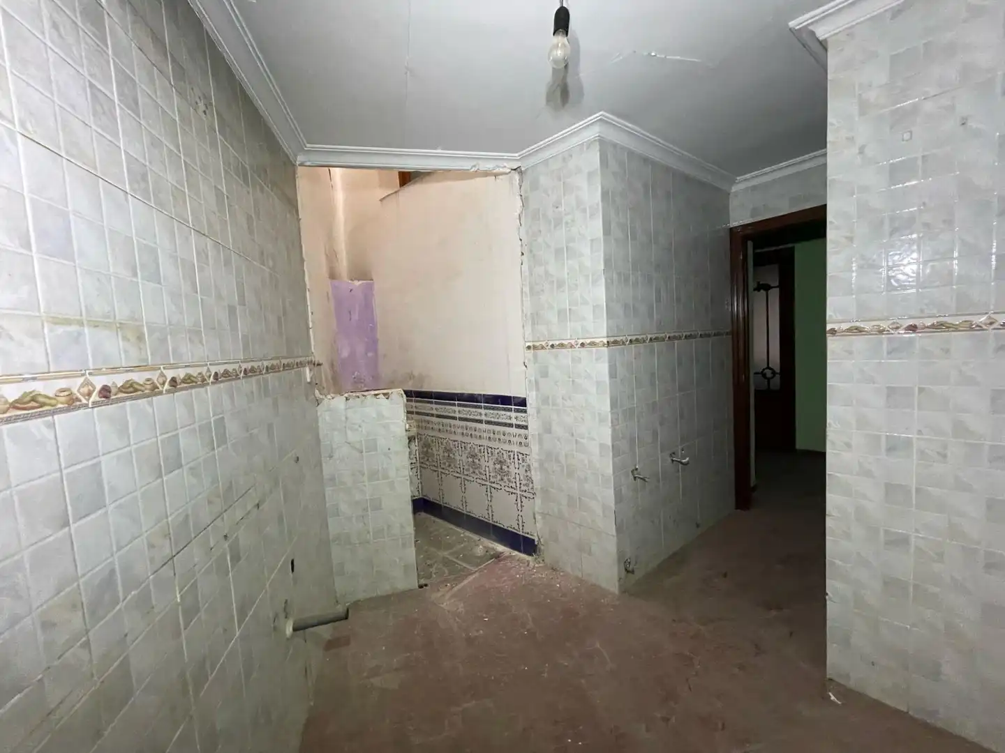 Casa adosada en venda a Castillo de Locubín