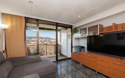 Living room of Flat for sale in Viladecans  with Air Conditioner and Balcony