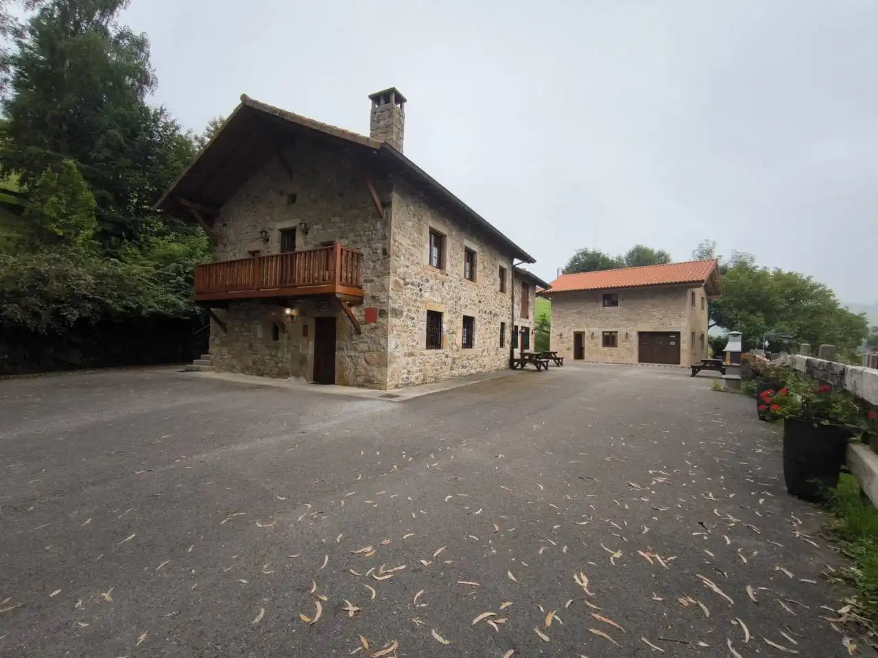 House with garden for sale in Calle Bustralanes, imagen 2