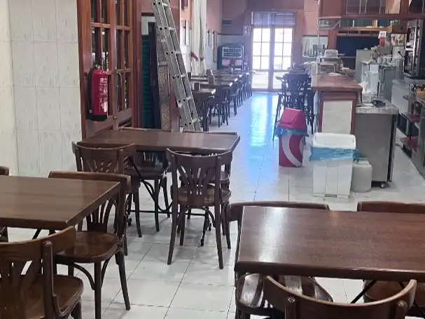 Local en venda en Cartagena amb Aire condicionat i Moblat