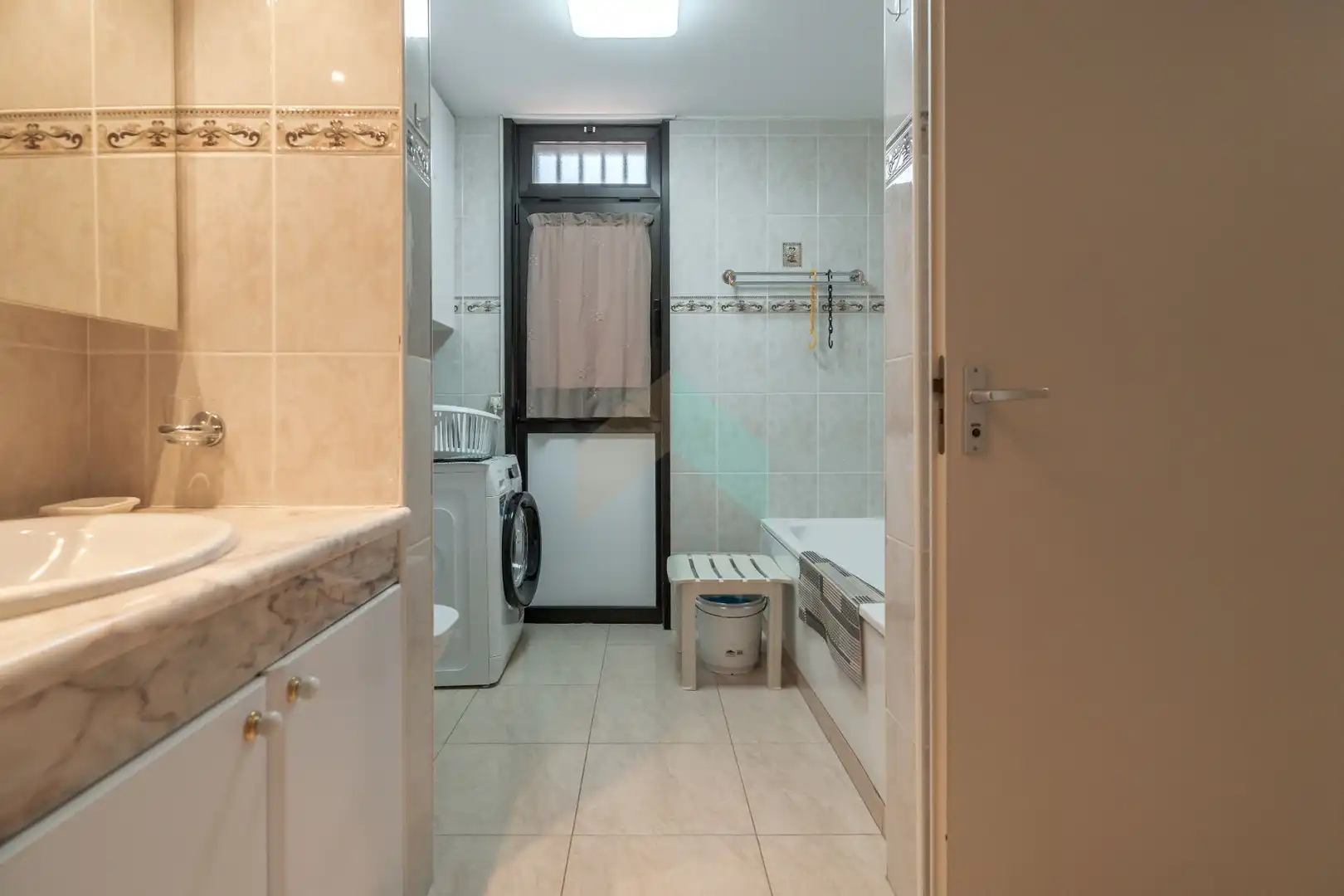 Bany de Apartament en venda en Arona amb Aire condicionat, Terrassa i Moblat