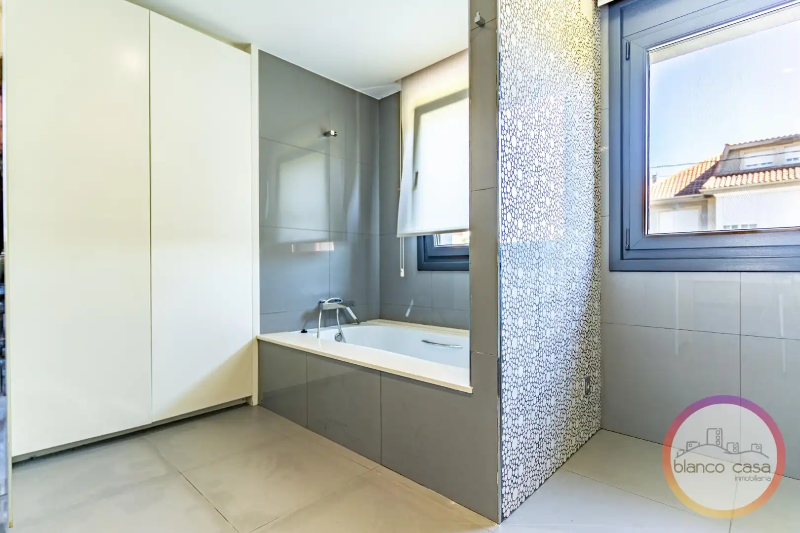 Casa con jardín en venta en Carballo, imagen 41