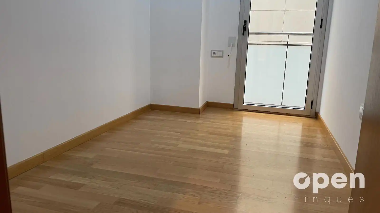 Sala de estar de Piso en venta en Terrassa con Aire acondicionado, Calefacción y Parquet