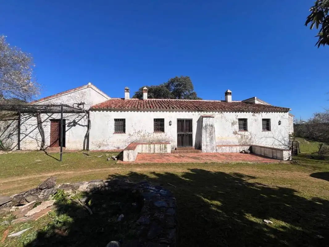 Casa rústica amb terrassa en venda a Cazalla de la Sierra, imagen 12