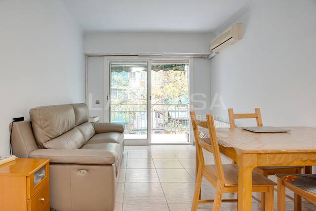 Piso en Venta en Besós