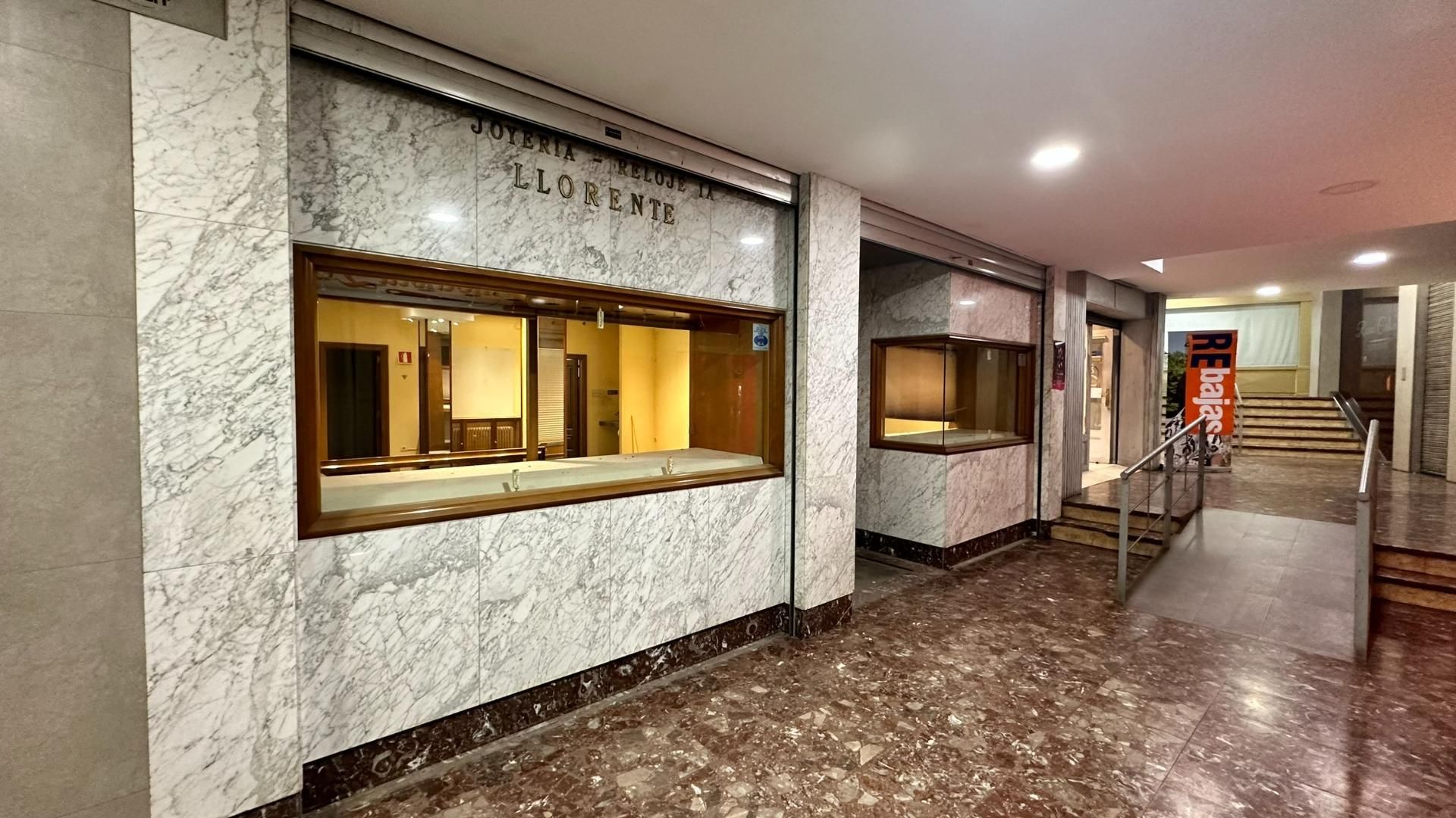 Premises to rent in Soria Capital 