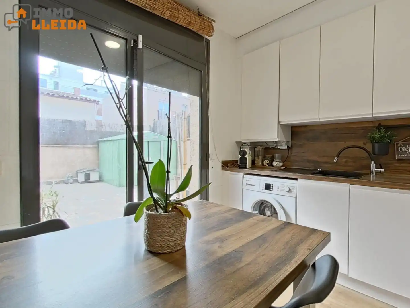 Cuina de Planta baixa en venda en Cerdanyola del Vallès amb Aire condicionat, Calefacció i Terrassa