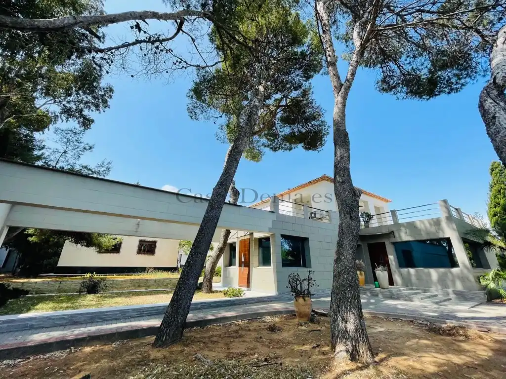 Xalet amb terrassa en venda a Camino Badia, imagen 4