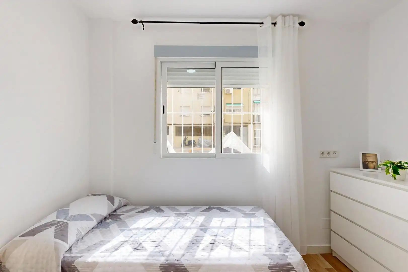 Bedroom of Flat for rent in Cartagena