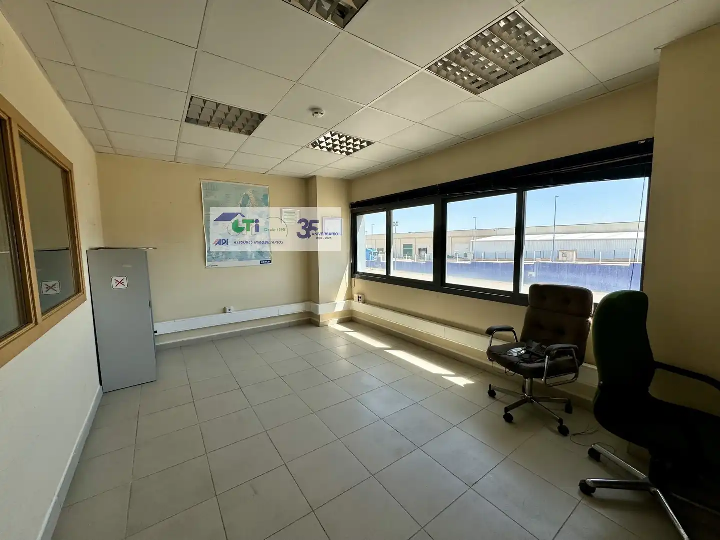Industrial building to rent in C/ RÍO DE JANEIRO, imagen 33