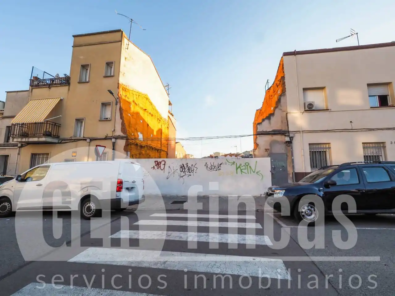 Außenansicht von Residential zum Verkauf in Terrassa